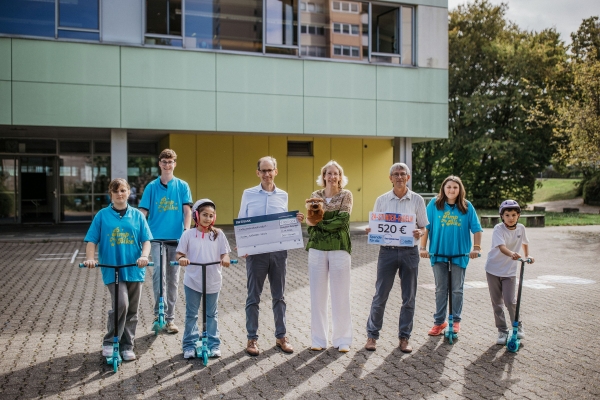 Spendenscheckübergabe